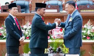 Salam Komando tandai Sertijab Gubernur dan Wakil Gubernur Sulut, dari Olly Dondokambey-Steven Kandouw kepada Yulius Selvanus dan Victor Mailangkay