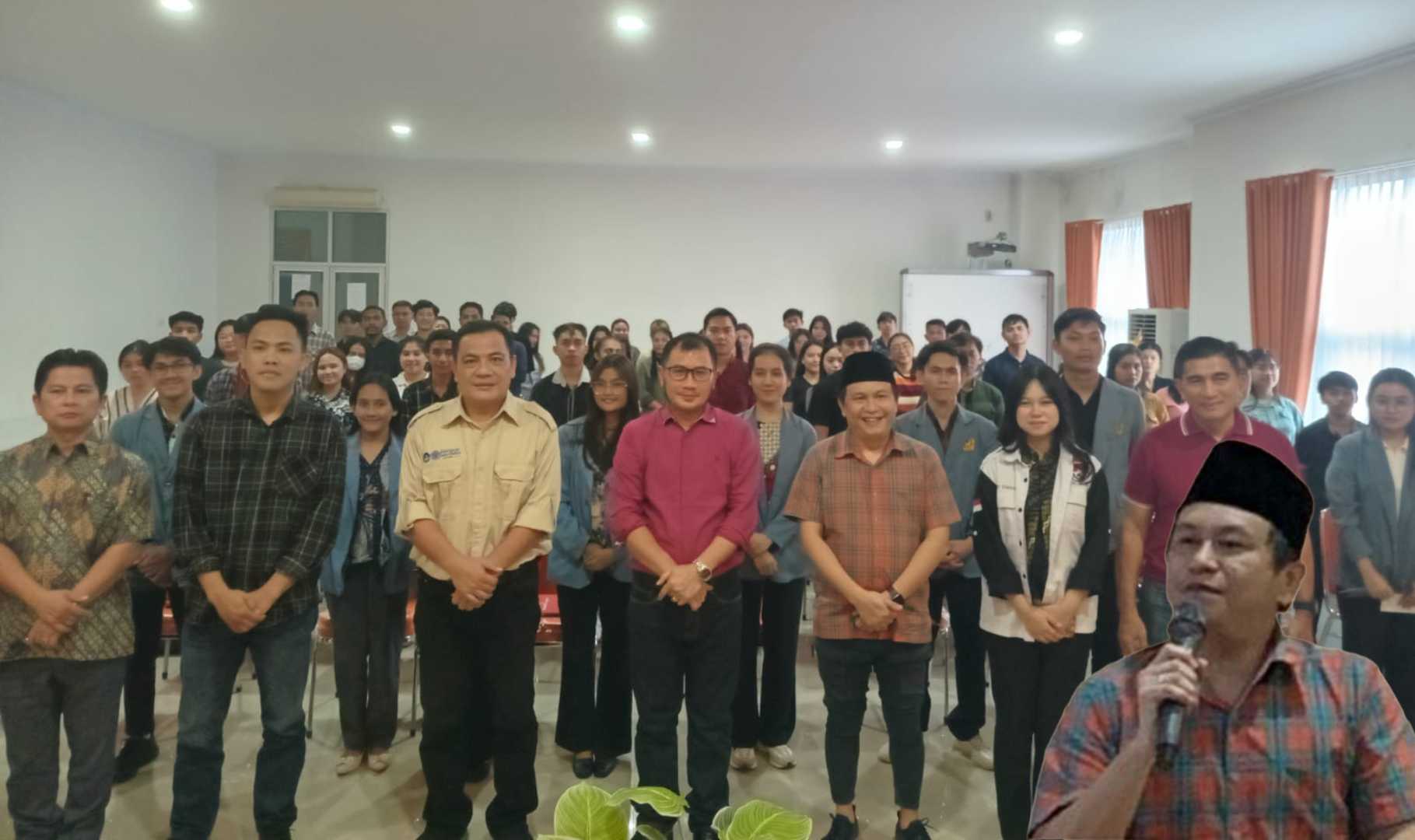 Foto bersama saat seminar nasional, (Insert : Rendy NS Umboh)