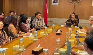 Gubernur Yulius Selvanus saat Audiens di Kementerian Pariwisata RI