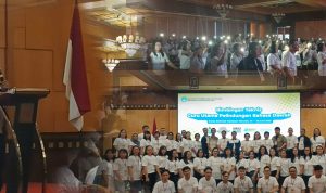 Kepala Balai Bahasa Provinsi Sulawesi Utara (BBPSU) Januar Pribadi, S.IP, MM saat menutup kegiatan Bimtek, (foto : alternatif)