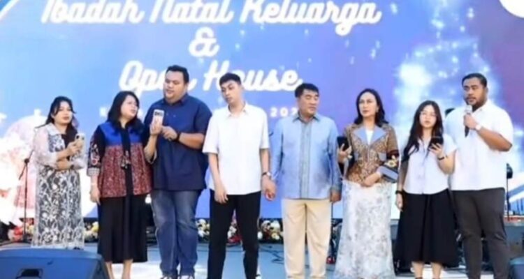 Ibadah Natal Keluarga dan Open House di Kakas Minahasa, (foto : istimewa)