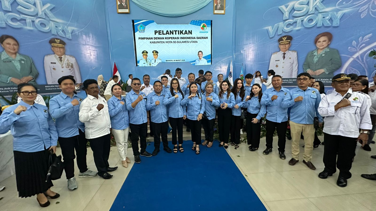 Foto bersama pengurus Dekopinda Minsel usai pelantikan di Graha Gubernur, Jumat (6/3/2026)