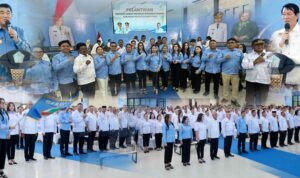 Dekopinda Minsel saat pelantikan bersama Kabupaten/Kota lainnya di Graha Gubernur, Jumat (6/3/2026). (foto ist/kolase alternatif)