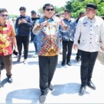 Gubernur YSK saat meninjau KEK Bitung, Kamis (30/4/2026). (foto : istimewa)