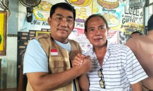 Gubernur YSK dan Robby Sangkoy, (foto : istimewa)