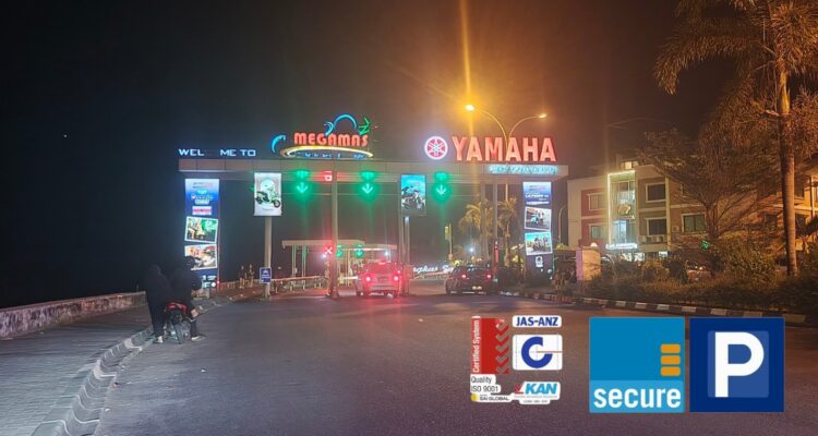‎Portal masuk kawasan Megamas Manado, (foto : mediaalternatif)
