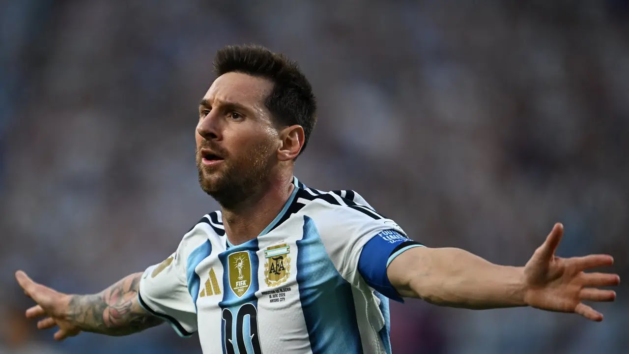 Penyerang Argentina, Lionel Messi, kini cetak 17 gol di Piala Dunia. (Roberto SCHMIDT / AFP)