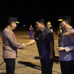 Gubernur YSK sambut kedatangan Kapolri Listyo Sigit Prabowo. (foto : ist)