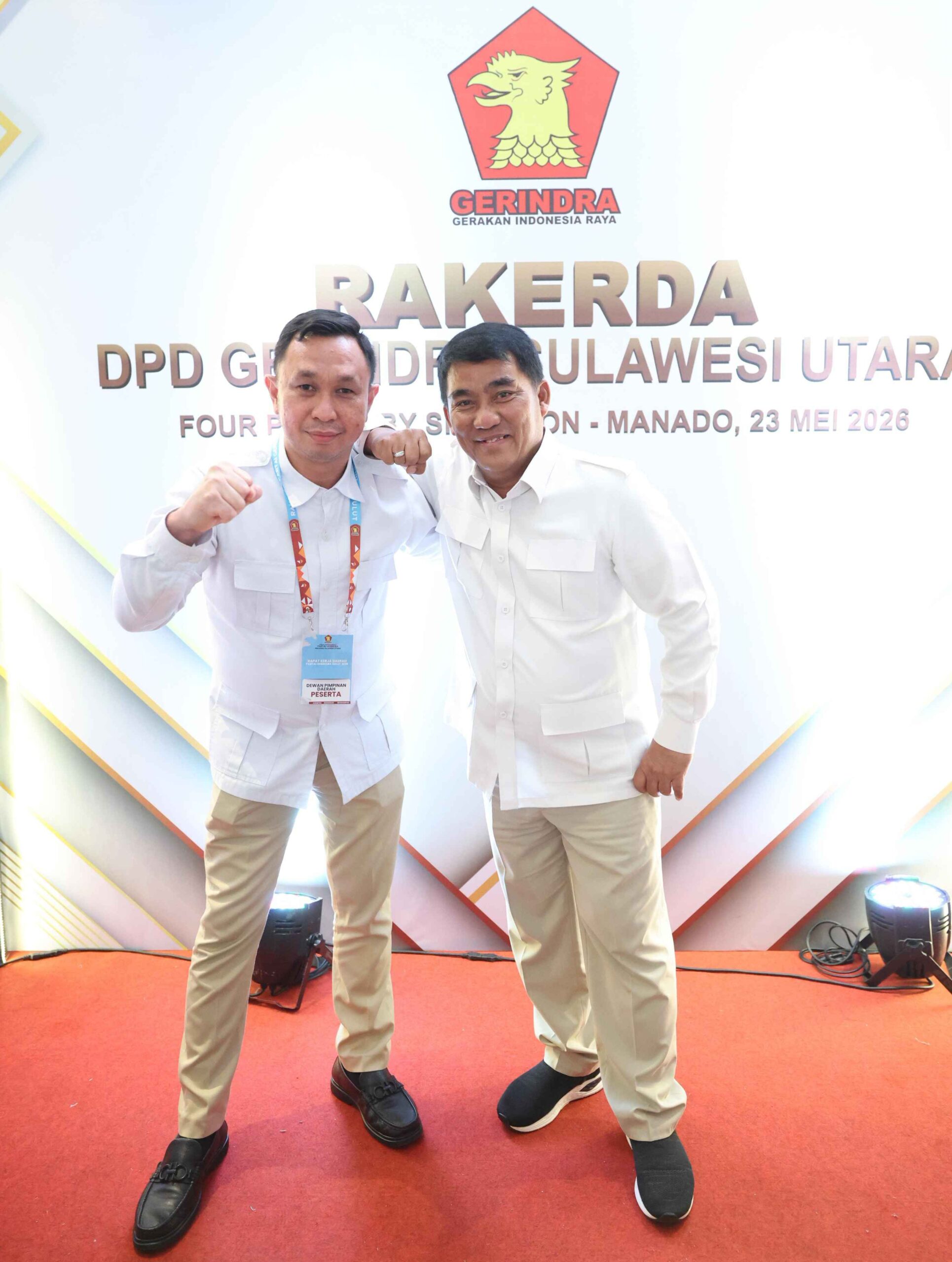 Gubernur YSK bersama Herol Vresly Kaawoan, (foto : istimewa)