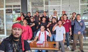 IMG_20260614_142138_044 Konferensi Pers Aliansi Masyarakat Peduli Kutai Barat (Kubar), insert foto Panglima Besar Andy Rompas. (foto : ist)