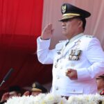 Gubernur Sulut, Mayjen TNI (Purn) Yulius Selvanus, SE