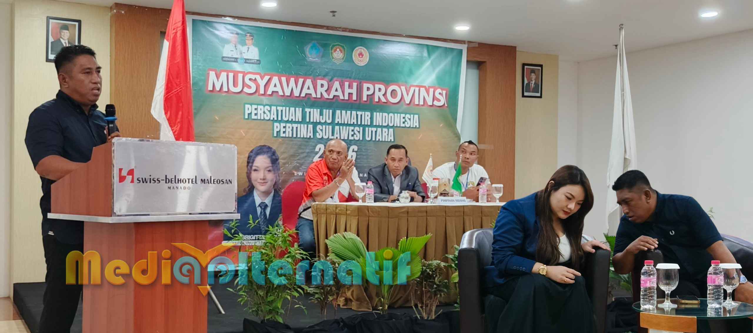 Hendra Jacob saat membawakan sambutan setelah terpilih di Musprov Sulut
