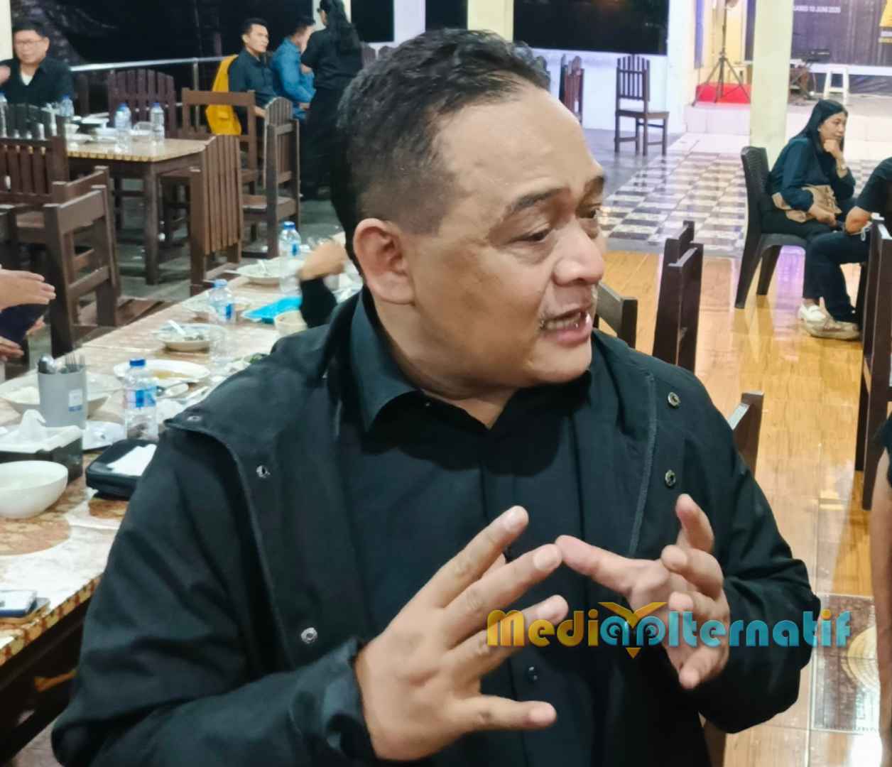 Sekjen Hanura Benny Rhamdani saat ditemui usai Musda Hanura Sulut, (foto : mediaalternatif)