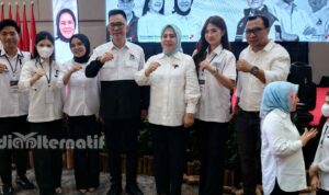DPD PSI Manado foto bersama usai Rakorwilsus, insert Ketua DPD Manado Monica Tambajong dan Ketua DPW Sulut Hj. Tatong Bara (dok.mediaalternatif)