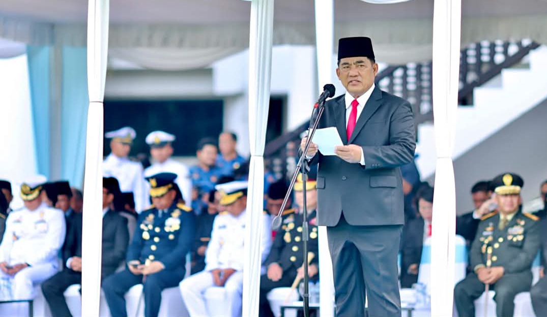 ‎Gubernur Yulius Selvanus Komaling (YSK) saat memimpin upacara Hari Lahir Pancasila 2026, (foto : dok YSK)