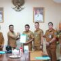 Surat keputusan Plt diserahkan Gubernur melalui Sekretaris Daerah Provinsi Sulawesi Utara, Tahlis Gallang, S.IP., M.M., di Ruang Kerja Sekretaris Daerah, Selasa (21/7/2026).