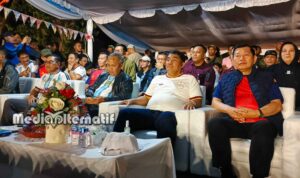 Picsart_26-07-20_02-14-28-292 Gubernur dan Forkopimda saat nonton bareng Final Piala Dunia 2026, di Lapangan Basket Mega Mas Manado, Senin (20/7/2026). (dok.mediaalternatif)