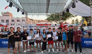 KBC bawah pulang satu medali emas, satu medali perak, dan satu medali perunggu pada Kejuaraan Tinju Piala Wali Kota Manado 2026 yang berakhir pada Minggu (2/8/2026).
