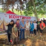 Kakwarcab Minsel, Adv. Donny Tampemawa, S.Pd., S.H., M.H., bersama Ketua Harian Kwarcab Minsel, Arthur Tumipa, meninjau langsung kesiapan Kontingen Kwarcab Minsel yang akan mengikuti Jambore Nasional (Jamnas) 2026. 