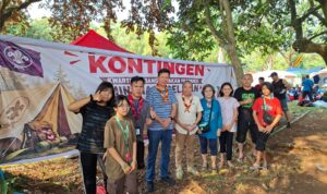 IMG-20260813-WA0046 Kakwarcab Minsel, Adv. Donny Tampemawa, S.Pd., S.H., M.H., bersama Ketua Harian Kwarcab Minsel, Arthur Tumipa, meninjau langsung kesiapan Kontingen Kwarcab Minsel yang akan mengikuti Jambore Nasional (Jamnas) 2026.