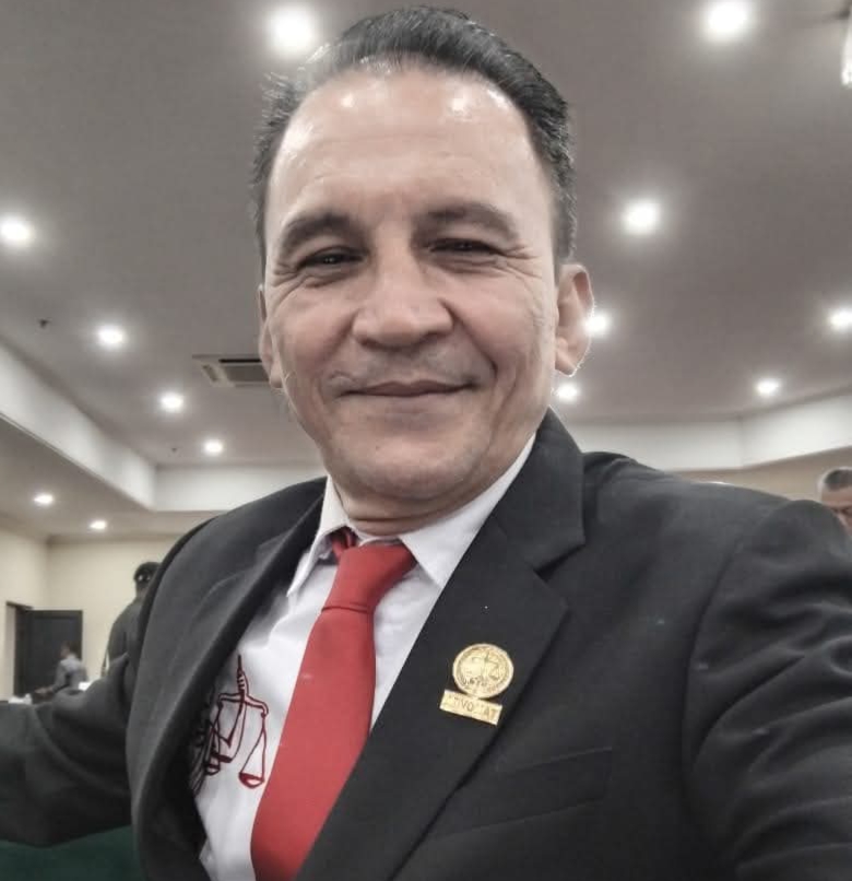 Advokat Eka Dicky Mantik, S.PAK, L.LB, L.LM