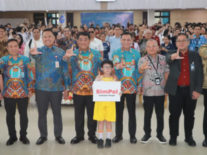 Puncak Peringatan Hari Indonesia Menabung (HIM) dan Bulan Literasi Keuangan (BLK) 2026 yang digelar di Graha Gubernuran Bumi Beringin, Manado, Kamis (20/8/2026).