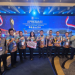 Gubernur YSK terima penghargaan terbaik 1 Pendidikan Regional Sulut.