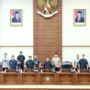 Gubernur YSK saat Rapat Paripurna. (dok.ist)