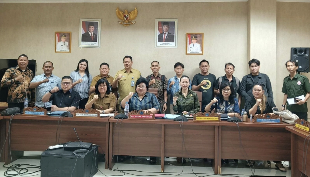 Rapat Dengar Pendapat (RDP) Komisi IV DPRD Sulut bersama Dinkes Sulut dan jajarannya di ruang rapat Komisi IV, Senin (8/9/2026). (dok.istimewa)
