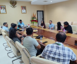 Sekprov Tahlis Gallang saat menerima audiens Garda Nusantara, Kamis (8/10/2026)