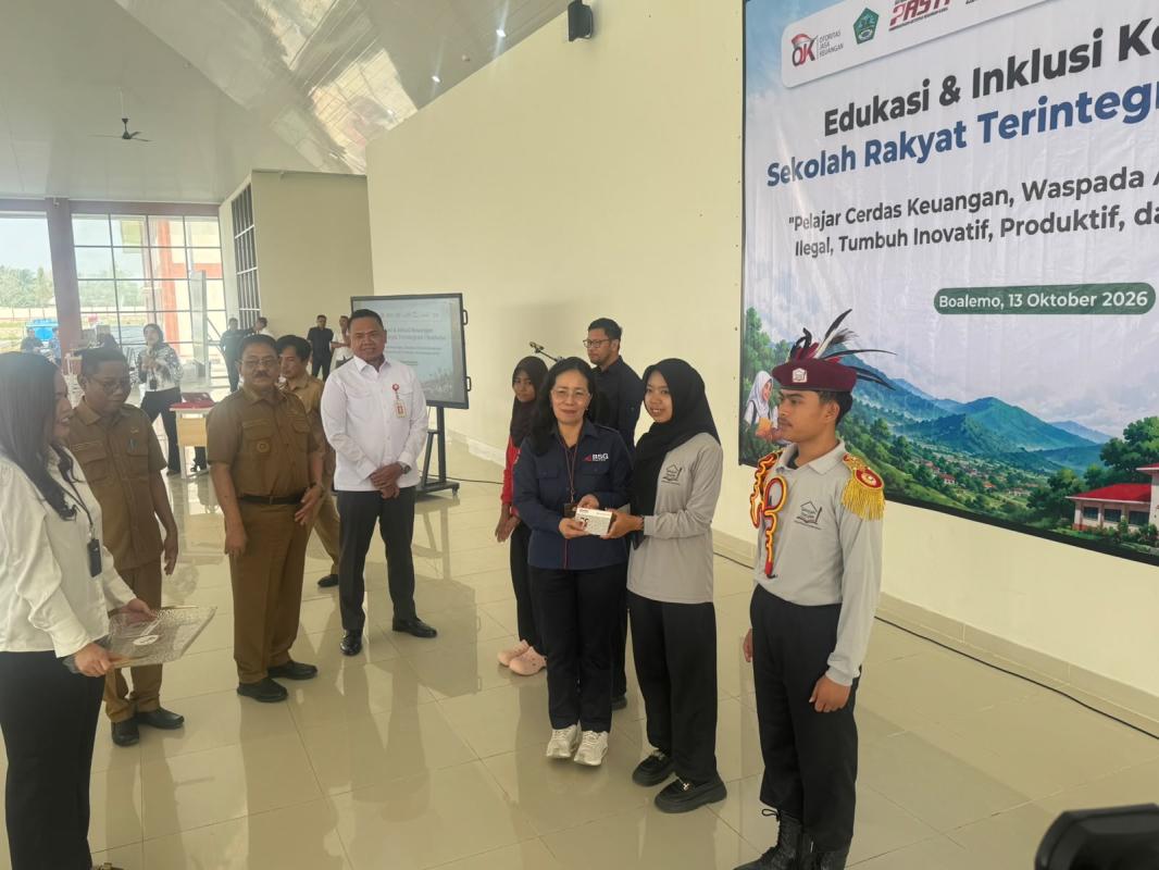 Edukasi dan inklusi keuangan dipusatkan di Sekolah Rakyat Terintegrasi (SRT) 1 Boalemo, Desa Bongo III, Kecamatan Tilamuta, Kabupaten Boalemo, Selasa, (13/10/2026).
